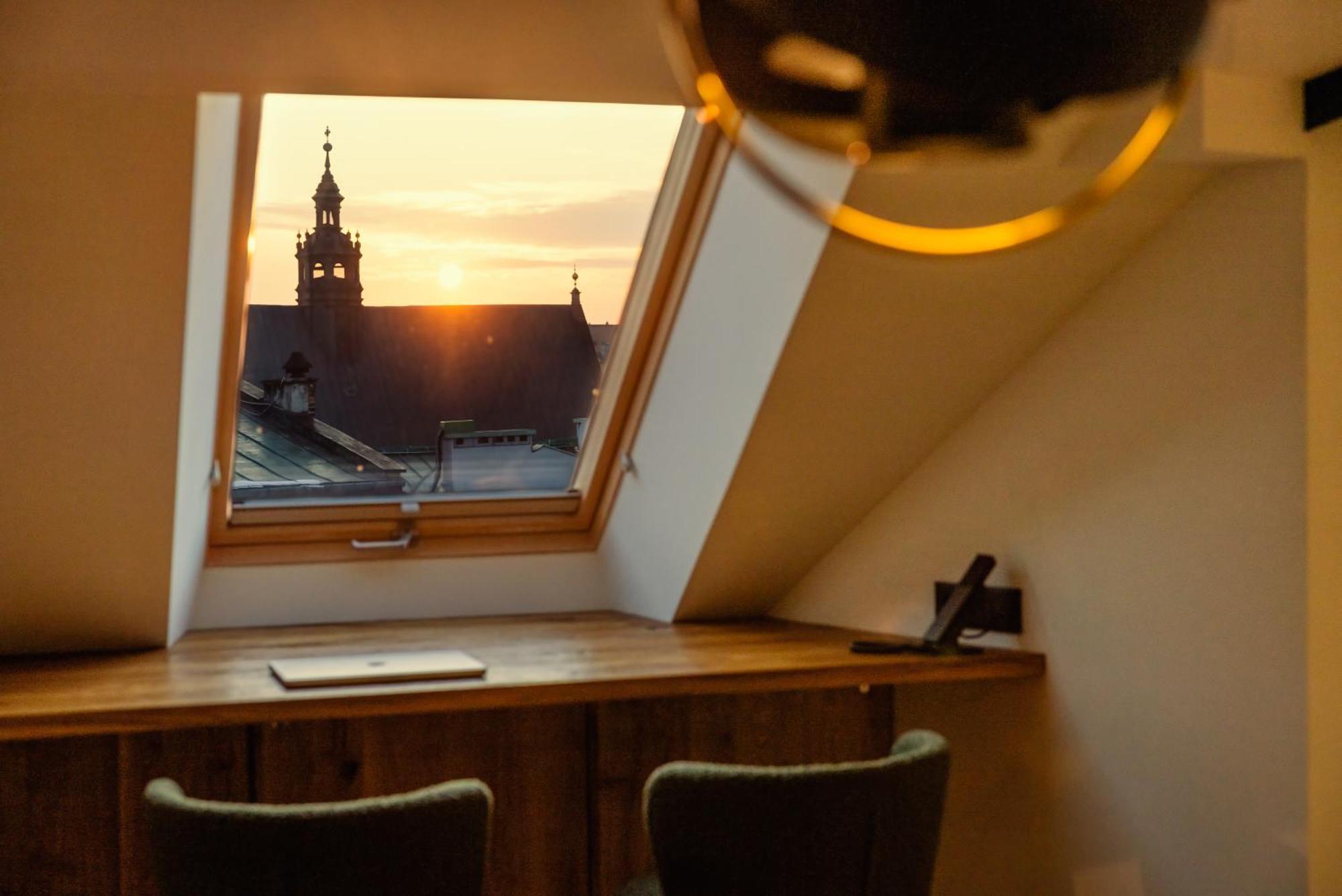 Nomadic Urban Premium Suites Cracovia Exterior foto