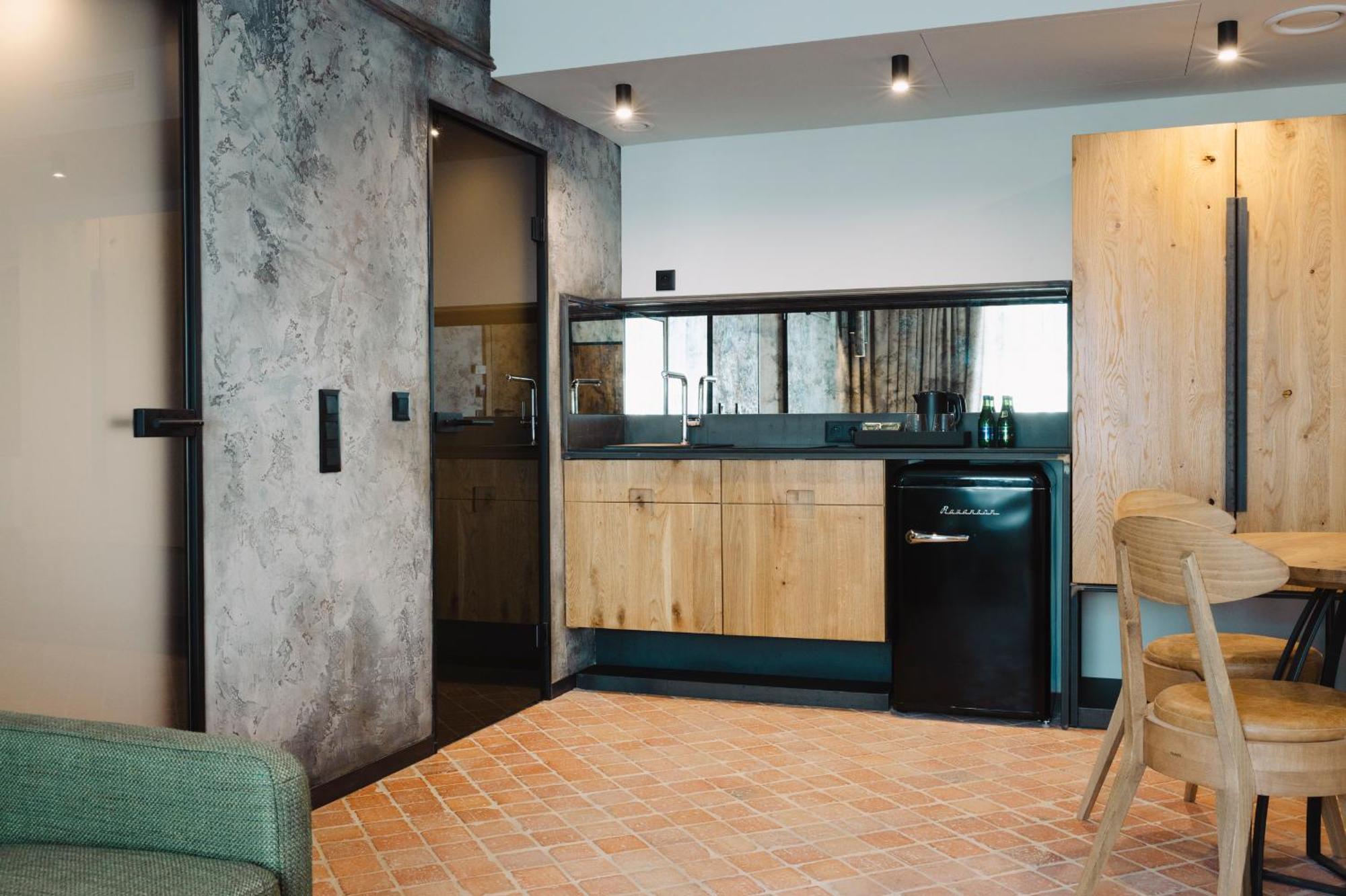 Nomadic Urban Premium Suites Cracovia Exterior foto